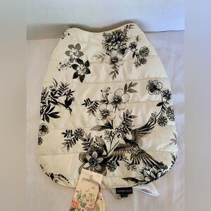 Johnny Was, Black and Cream Floral puffer jacket.  Small